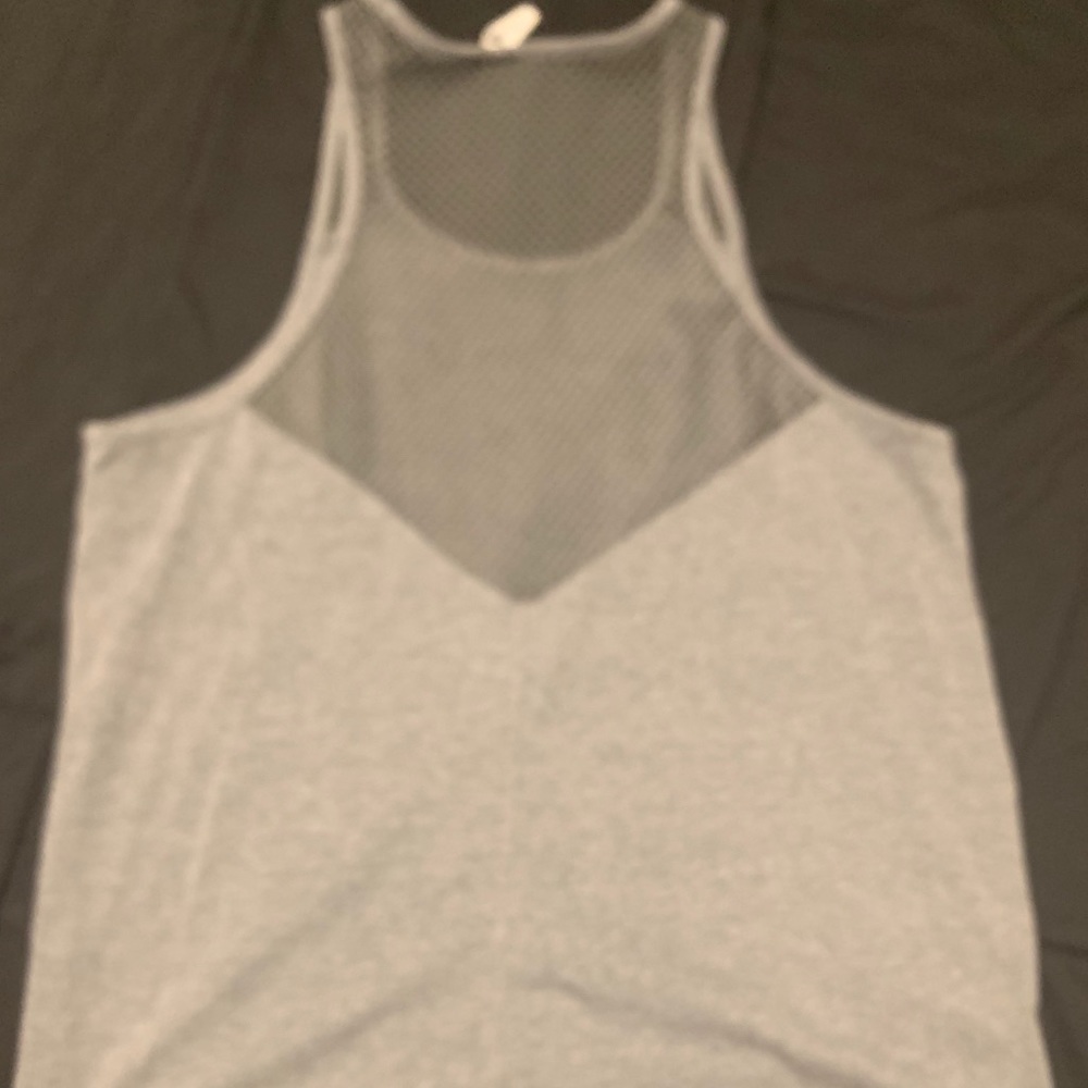🐮3 for $10🐮 Women’s athletic tank top - Picture 2 of 3